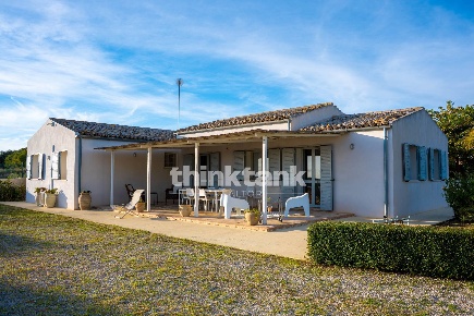 Foto Villa unifamiliare in Contrada Ciancio Graffetta, Modica Zappulla