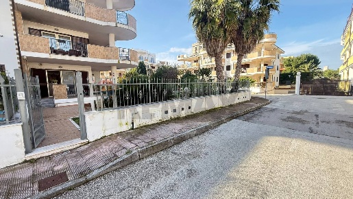Foto Appartamento in Viale Italia, Vieste di 66 m² con 3 locali in vendita