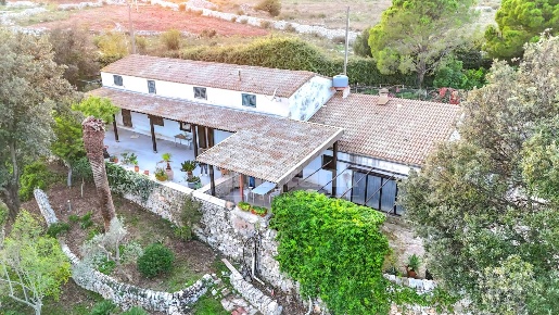 Foto Villa unifamiliare in contrada Calicantone Scalepiane snc, Modica