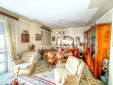 Foto Appartamento in Via Sofio Ferrero, Siracusa Bosco Minniti di 145 m²