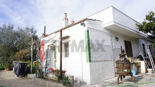 Foto Villa unifamiliare in Località Piano Grande 9, Vieste di 79 m²