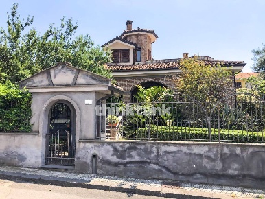 Foto Villa unifamiliare in Via Domenico Scarlatti, Motta Sant'Anastasia