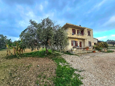 Foto Villa unifamiliare in San Biagio SNC, Scicli di 168 m² con 5 locali
