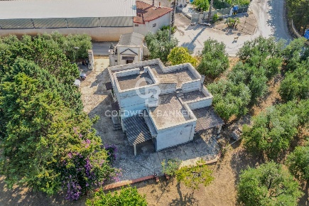 Foto Villa unifamiliare in CONTRADA MACCHIE DI ROSE SN, Andria di 515 m²