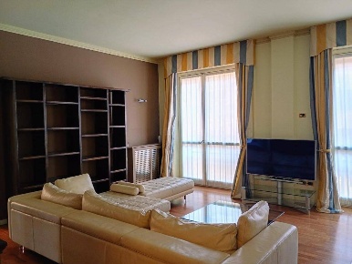 Foto Appartamento in Corso Giuseppe Garibaldi 85, Milano Moscova di 173 m²