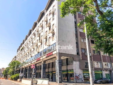 Foto Appartamento in Via Teocrito, Catania di 177 m² con 7 locali