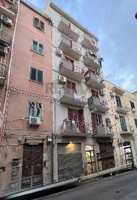 Foto Appartamento in Via Filippo De Lignamine 22, Palermo Noce di 79 m²