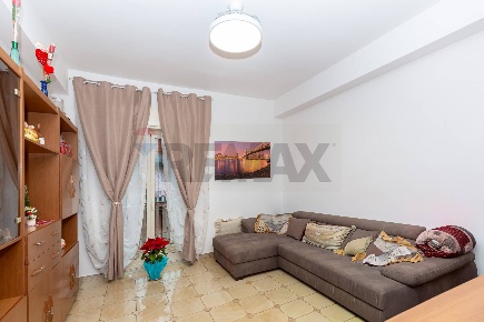 Foto Appartamento in via vittorio emanuele 330, Aci Catena Centro di 88 m²