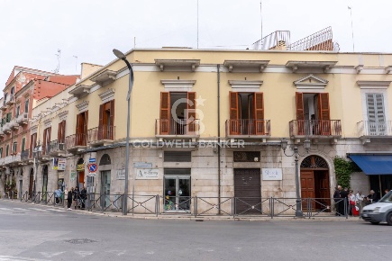Foto Appartamento in Corso Garibaldi 55, Barletta Centro di 300 m²