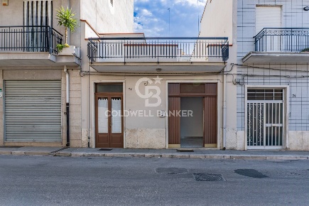 Foto Villa unifamiliare in Via Medaglia D'Oro Lorusso 72, Andria di 117 m²