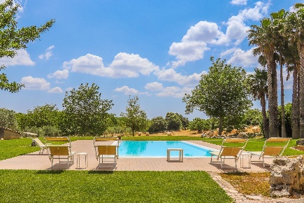 Foto Villa unifamiliare in strada provinciale 24 noto snc, Noto di 900 m²