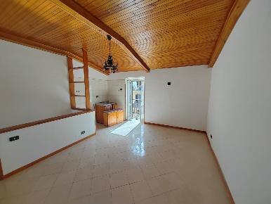 Foto Appartamento in Via Dante Alighieri, Maenza di 80 m² con 3 locali