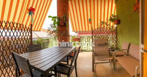 Foto Villa unifamiliare in Via Galliano, Motta Sant'Anastasia di 215 m²