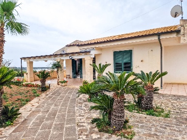 Foto Villa unifamiliare in sp66 snc, Modica Marina di Modica di 150 m²