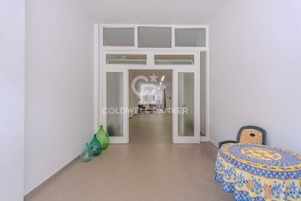 Foto Laboratorio in Via Ernandez Della Torre 33, Andria Castel del Monte