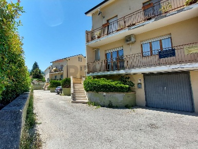 Foto Case semi ndipendenti in Francesco Urbano snc, Fara Filiorum Petri