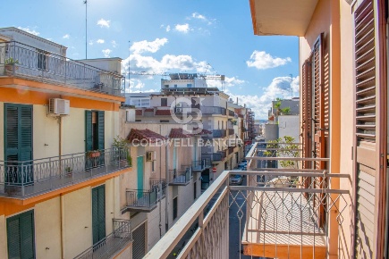 Foto Appartamento in via Luigi Capuana 4850, Andria di 210 m² con 6 locali