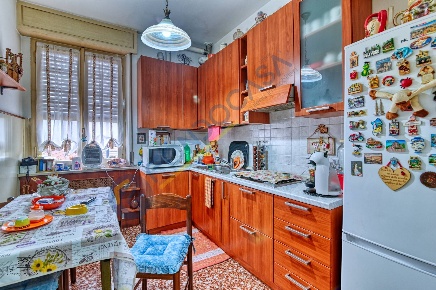 Foto Appartamento in Via Crivelli 25, Varedo di 87 m² con 3 locali