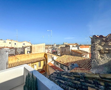 Foto Appartamento in via Dione snc, Siracusa Ortigia di 110 m² con 5 locali