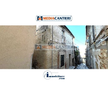 Foto Casa indipendente in VIA SANT'ANTONIO ABATE 3, Bucchianico Centro