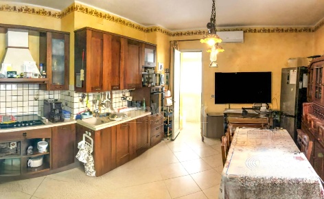 Foto Appartamento in via Litrussa 3, Acireale di 124 m² con 6 locali