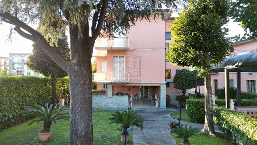 Foto Villa unifamiliare in Via Teresa Bandettini, Lucca San Concordio