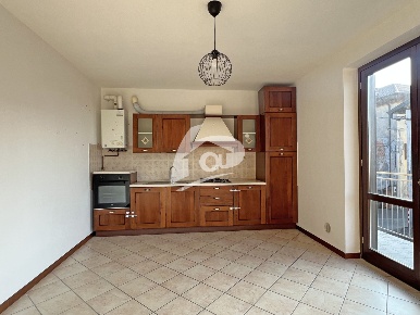 Foto Appartamento in Via Giuseppe Mazzini 9, Sangiano di 55 m² con 2 locali