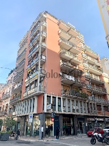 Foto Appartamento in beatillo 43, Bari Murat di 100 m² con 3 locali