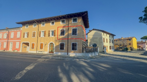 Foto Appartamento in Via Montello 62, Visco di 67 m² con 4 locali