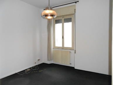 Foto Ufficio in s'anna circonvallazione, Lucca Arancio di 100 m² in affitto