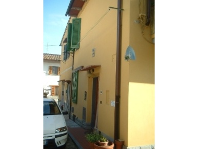 Foto Villa unifamiliare in VIA DEL BOTTEGHINO 305, Scandicci di 65 m²