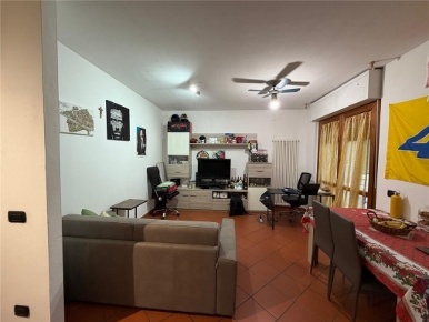 Foto Appartamento in VIA GALILEO GALILEI, Scandicci Casellina di 52 m²