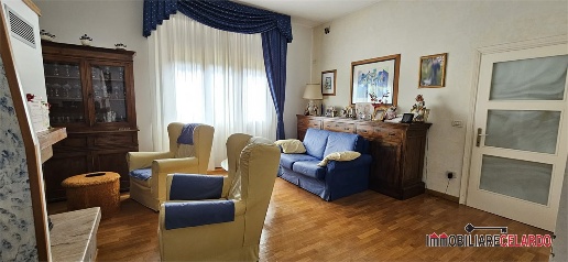 Foto Villa unifamiliare a Colle di Val d'Elsa Abbadia, Campolungo di 225 m²