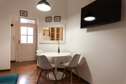 Foto Appartamento in PIAZZA SAN NAZARO IN BROLO, Milano Missori di 55 m²