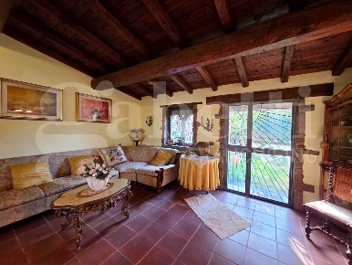 Foto Villa bifamiliare in Via Seconda Traversa Via Quarto Sant'Antonio 39,