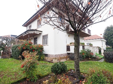 Foto Villa singola in Via pilastrello 12, Inzago Centro di 238 m²