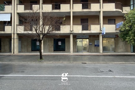 Foto Negozio in Via Velina SNC, Castelnuovo Cilento Centro di 89 m²