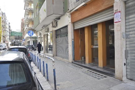 Foto Negozio in Via marchese di montrone 77, Bari Murat di 40 m² in affitto