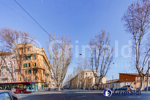 appartamento in vendita a Roma in zona Della Vittoria