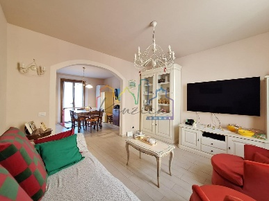 Foto Casa indipendente a Cascina San Frediano Sud - San Lorenzo a Pagnatico