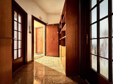 Foto Appartamento a Roma Casal Bertone di 82 m² con 5 locali in vendita