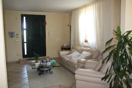 Foto Casa indipendente a Fauglia Cenaia di 250 m² con 10 locali in vendita