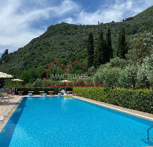 Foto Agriturismo a Camaiore Camaiore Paese di 600 m² con 13 locali