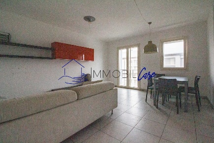 Foto Appartamento a Pisa San Marco di 133 m² con 5 locali in affitto