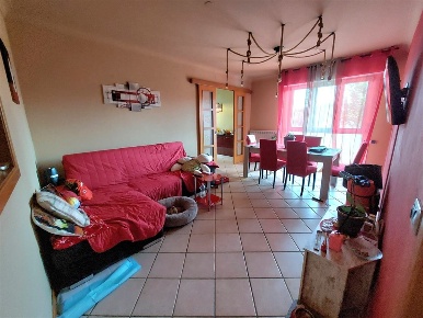 Foto Appartamento a Desenzano del Garda Rivoltella di 120 m² con 5 locali