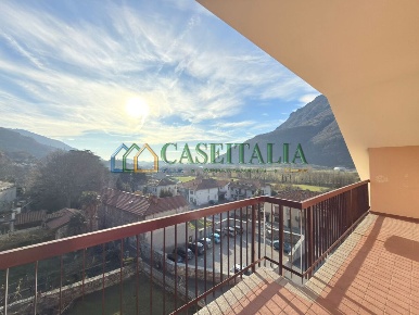 Foto Appartamento a Settimo Vittone di 90 m² con 5 locali in vendita