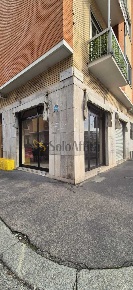 Foto Locale commerciale in VIA ERITREA 49, Torino Pozzo Strada di 90 m²