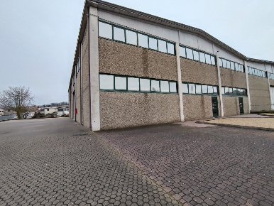 Foto Capannone industriale in via campo sportivo, Pianello Val Tidone