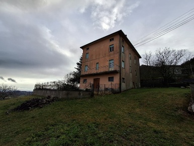 Foto Villa singola in Località Monterotto 81, Montecopiolo di 190 m²