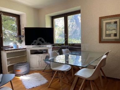 Foto Appartamento a Courmayeur Centro di 70 m² con 3 locali in affitto